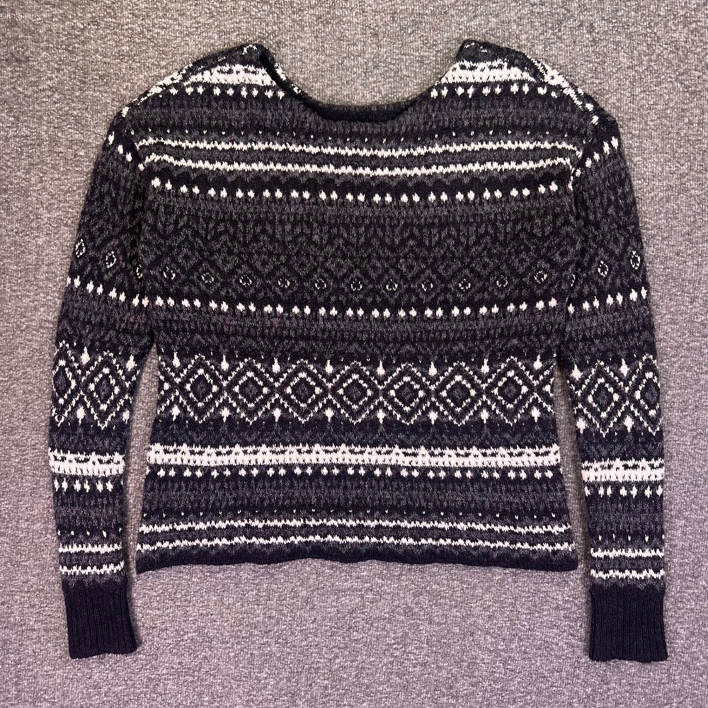 American Eagle Fair Isle Sweater Womens XS Gray White Knit Pullover Long Sleeve